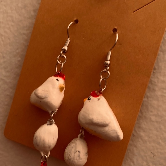 Chicken earrings! - Picture 2 of 3